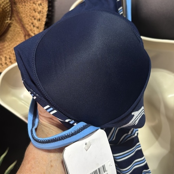 Dolphin Aquashape Tummy control,UV protection,scoop neck/back,shape retention - Picture 6 of 14